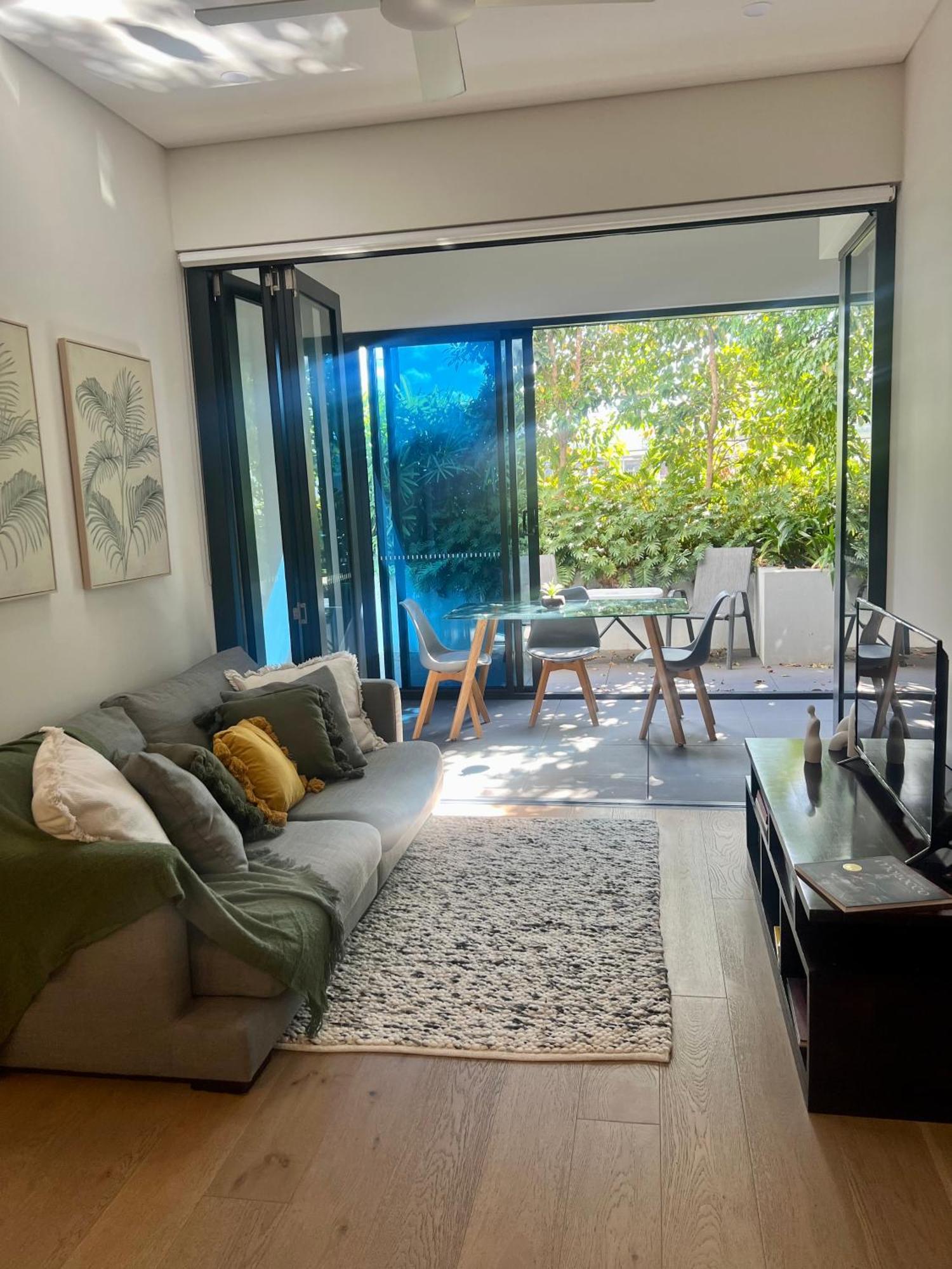 Апартаменты Great Located Unit/Private Balcony, Pool,Gym,Parking Брисбен Экстерьер фото